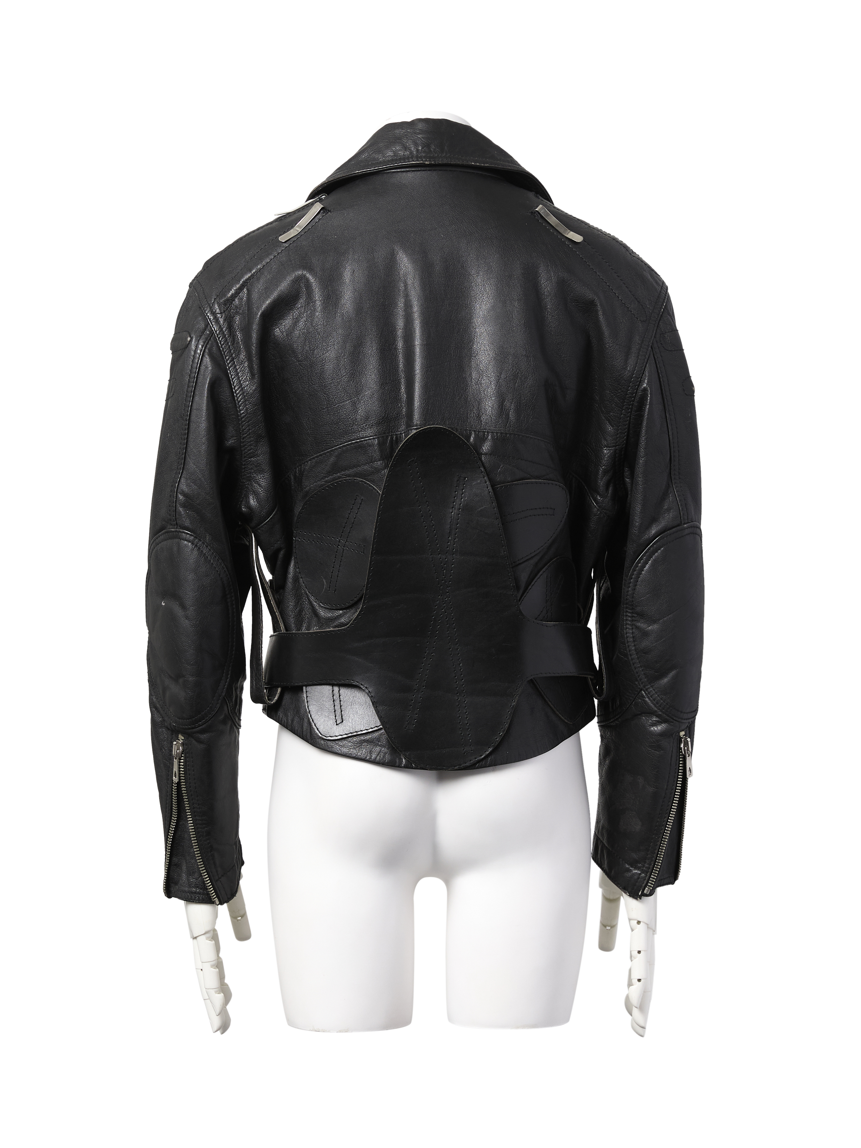 DIRK BIKKEMBERGS