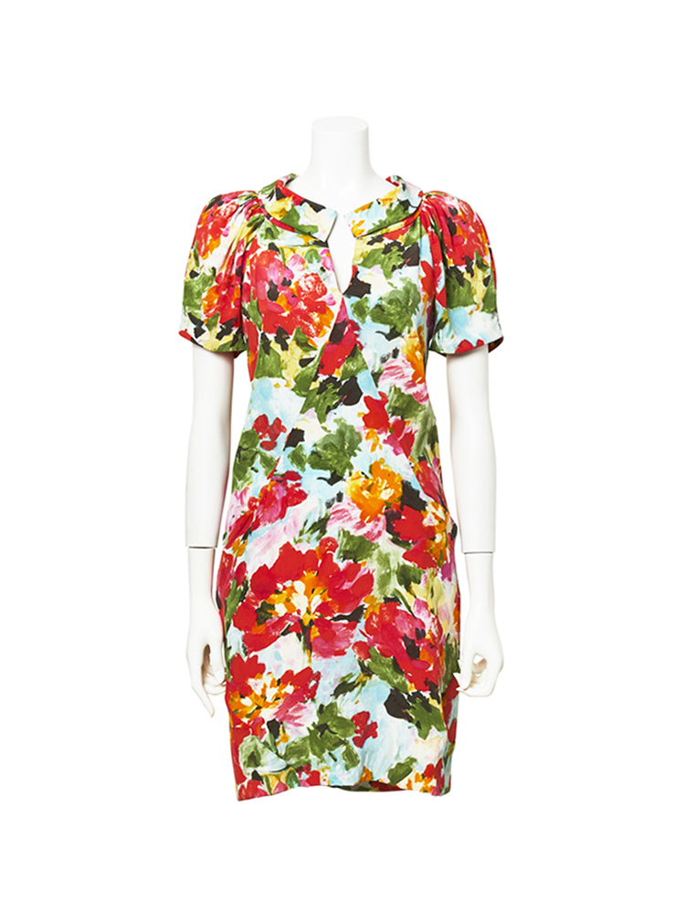 Balenciaga by</br>Nicolas Ghesquiere