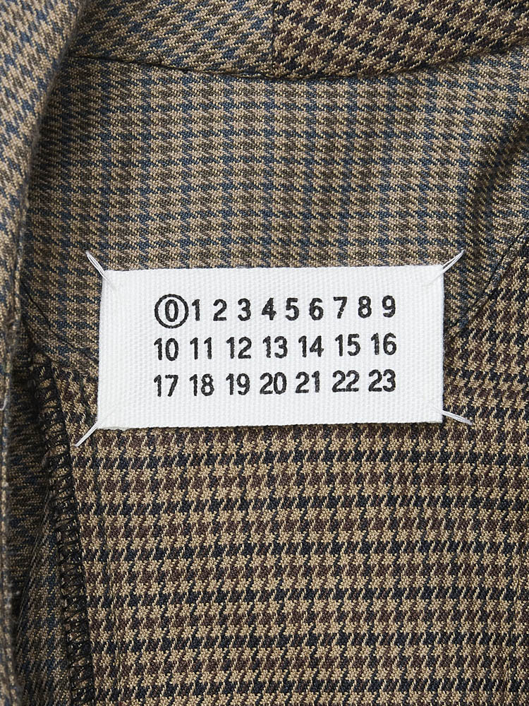 Maison Martin Margiela</br>2002 AW_11