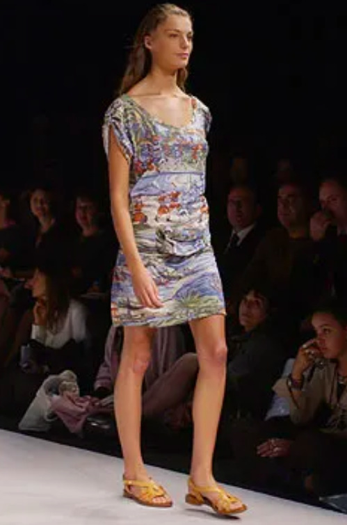 Hussein Chalayan</br>2004 SS_5