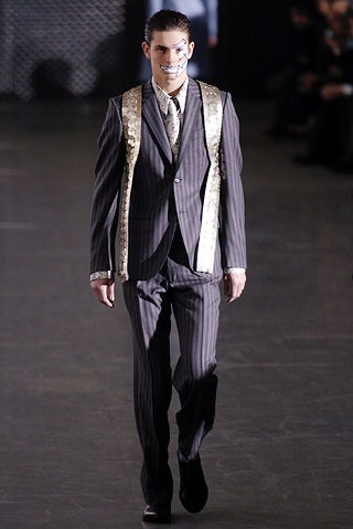 Alexander McQUEEN</br>2005 AW_5
