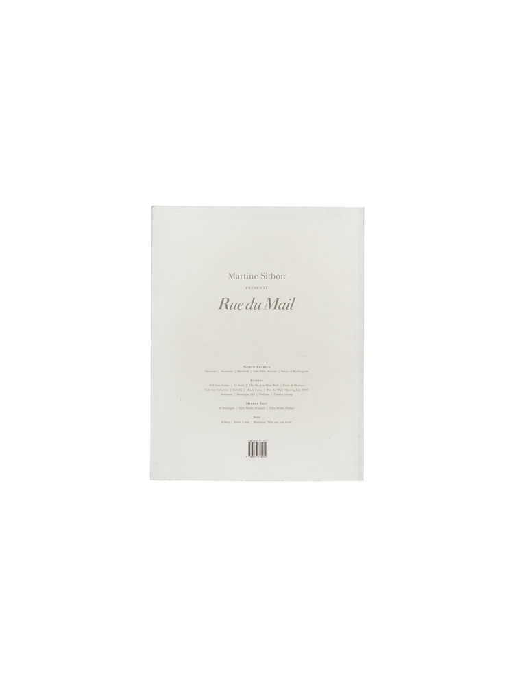 A MAGAZINE</br>Curated by</br>MARTINE SITBON_2