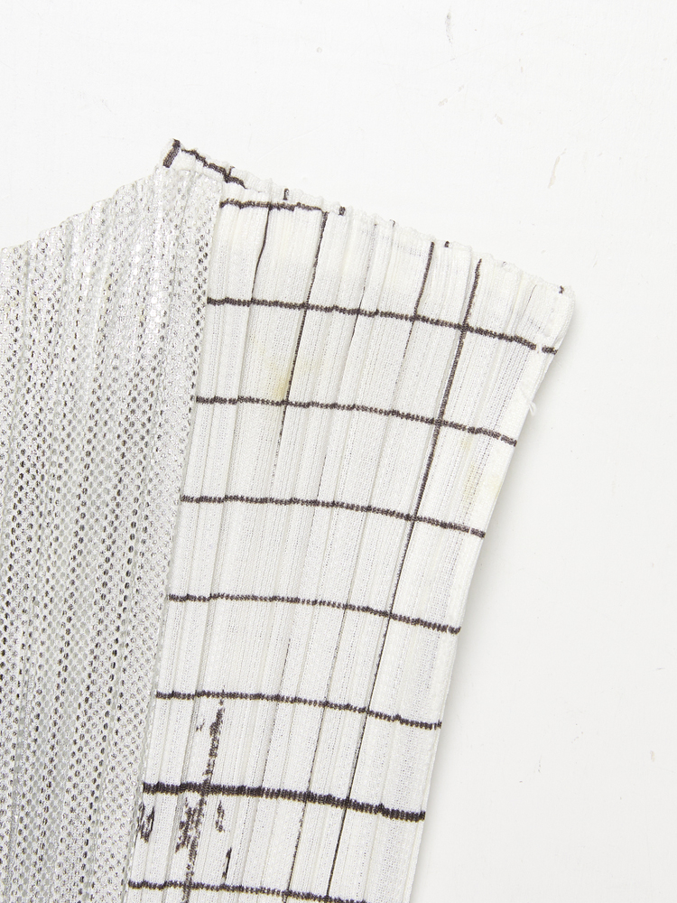 ISSEY MIYAKE</br>Pleats Please</br>Guest Artist Series</br>No.3 Tim Hawkinson</br>1998 SS_7