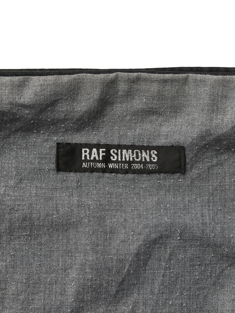 RAF SIMONS</br>2004-2005 AW _3