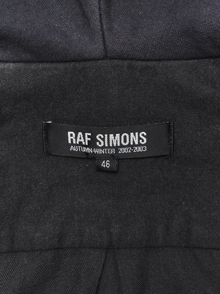 RAF SIMONS</br>2002-2003 AW_9