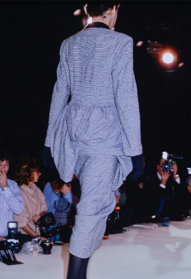 COMME des GARÇONS</br>1986 AW_11