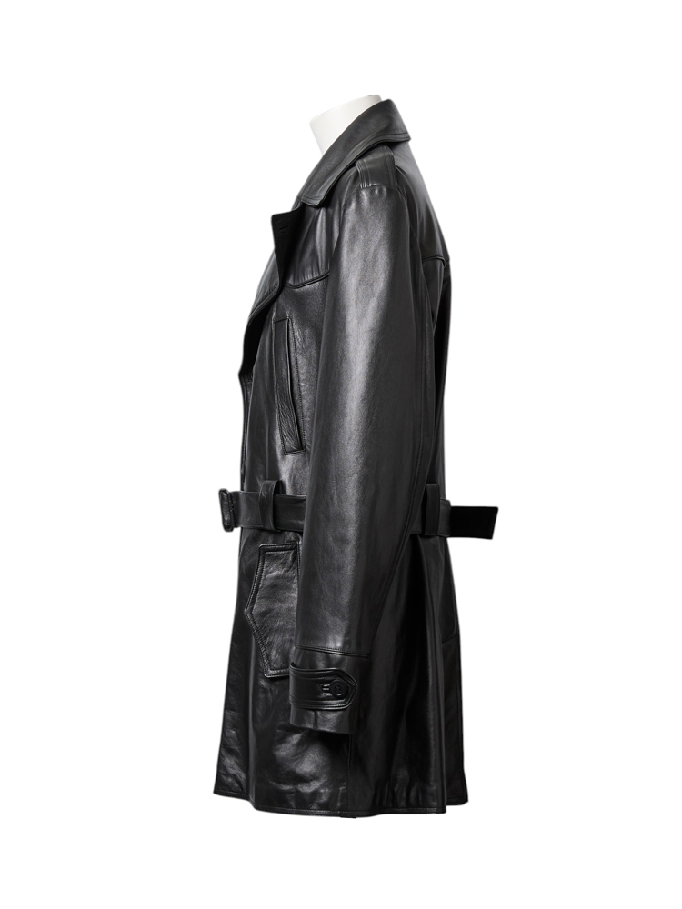 Ruffo Research</br>by Alexandre Matthieu</br>2002 AW_5