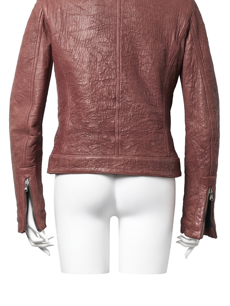 Ruffo Research</br>by Alexandre Matthieu</br>2002 AW_6