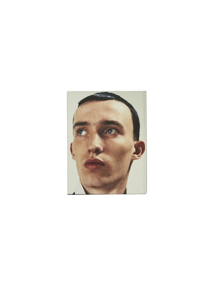 RAF SIMONS</br>isolated heroes_4