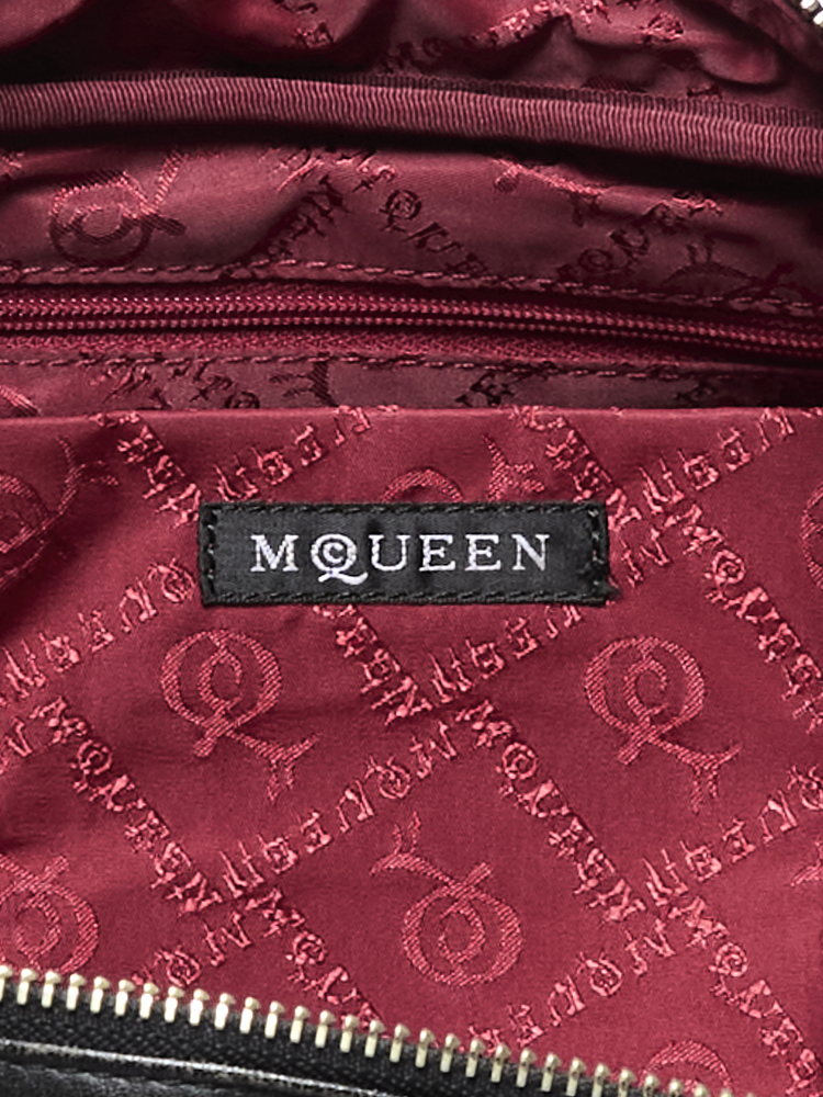 Alexander McQUEEN</br>2000s_9