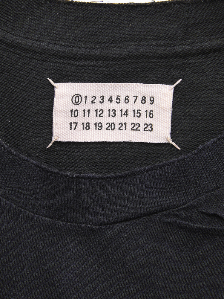 Maison Martin Margiela</br>2001 AW_6