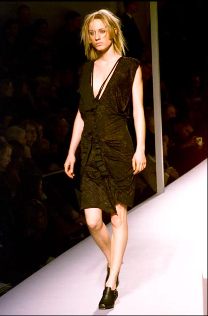 Hussein Chalayan</br>2002 AW_8