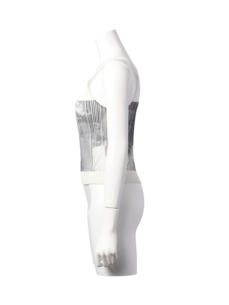ISSEY MIYAKE</br>Pleats Please</br>Guest Artist Series</br>No.2 Nobuyoshi Araki</br>1997 SS_3