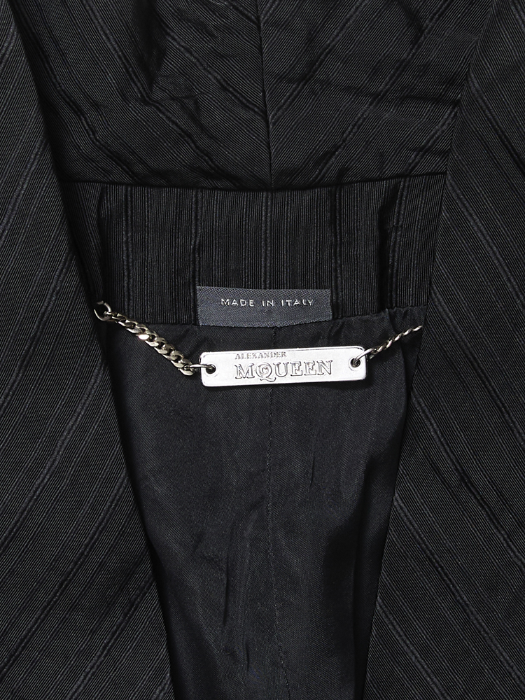 Alexander McQUEEN</br>2003 AW_8